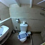 アパート Evdokia シミ